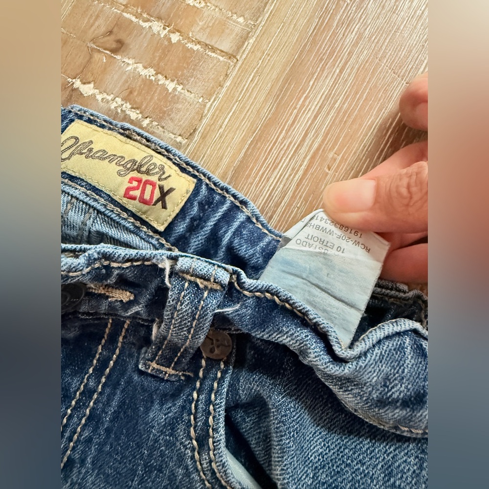 Boys wrangler 20x bootcut western cowboy jeans size 10 slim - Picture 2 of 3
